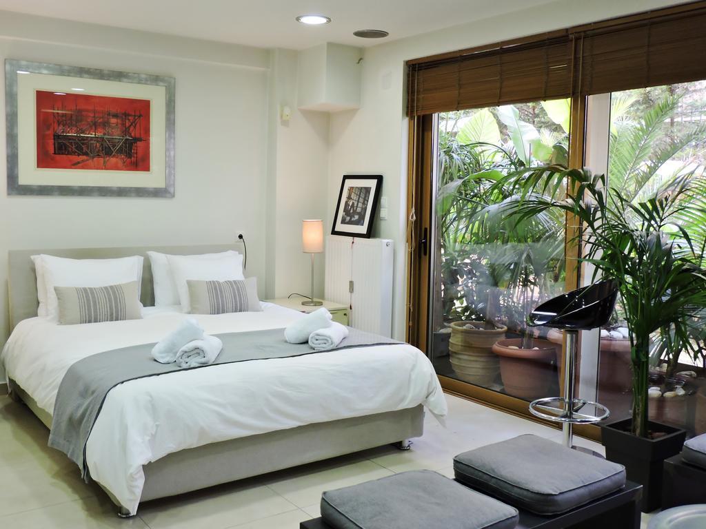 Apartament Luxurious Loft With Garden Ateny